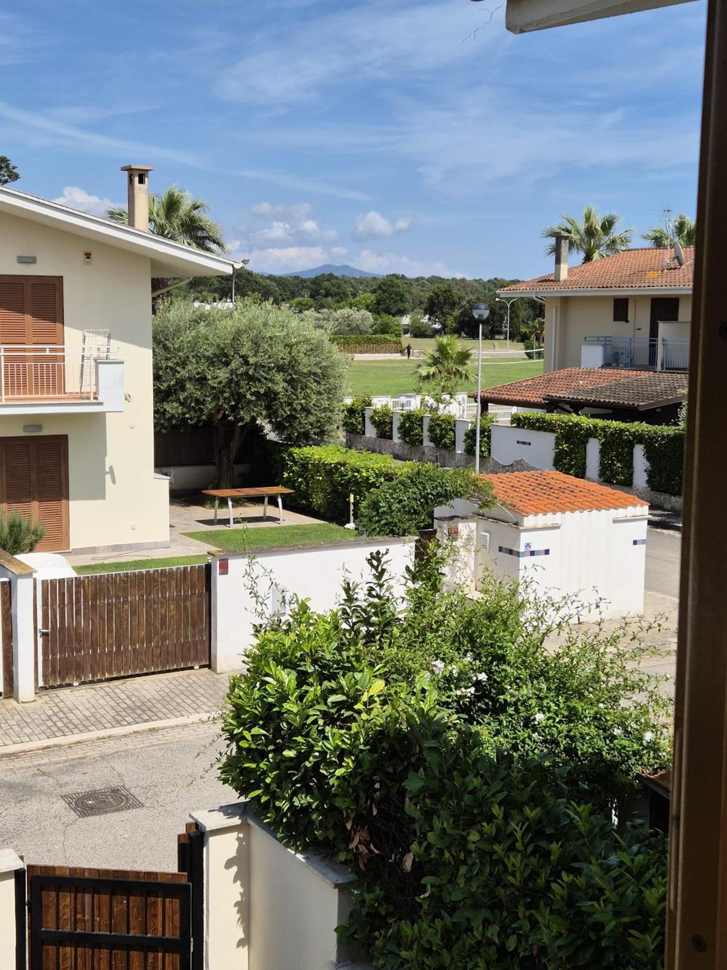 Villa Sabaudia Buitenkant foto